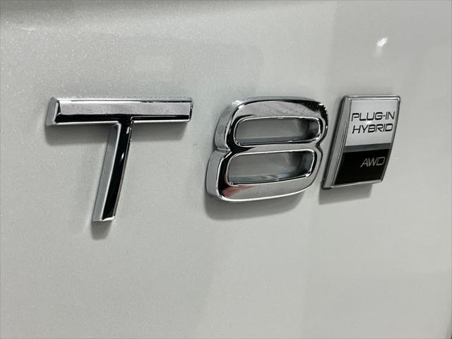 2026 Volvo XC90 Plug-In Hybrid Plus, T8 AWD, Electric/Gasoline, Bright, 7 Seats