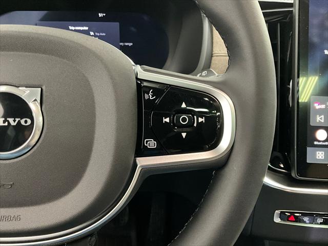 2026 Volvo XC90 Plug-In Hybrid Plus, T8 AWD, Electric/Gasoline, Bright, 7 Seats