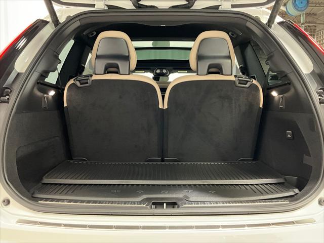 2026 Volvo XC90 Plug-In Hybrid Plus, T8 AWD, Electric/Gasoline, Bright, 7 Seats