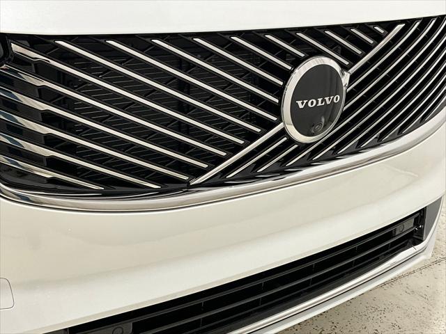 2026 Volvo XC90 Plug-In Hybrid Plus, T8 AWD, Electric/Gasoline, Bright, 7 Seats
