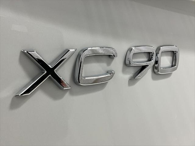 2026 Volvo XC90 Plug-In Hybrid Plus, T8 AWD, Electric/Gasoline, Bright, 7 Seats