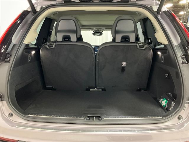 2026 Volvo XC90 Ultra Dark Theme, B6 AWD Gas (mild hybrid), Gasoline, 6 Seats