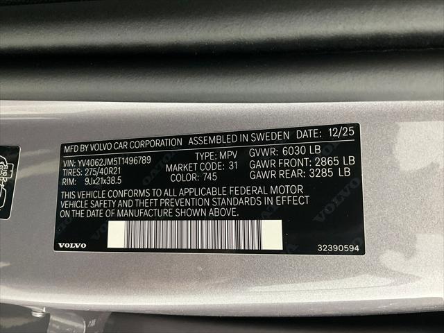 2026 Volvo XC90 Ultra Dark Theme, B6 AWD Gas (mild hybrid), Gasoline, 6 Seats