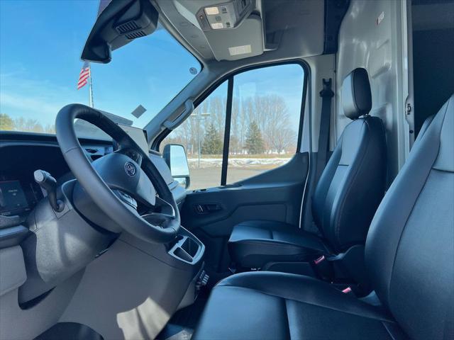 2026 Ford Transit Cargo Van Base