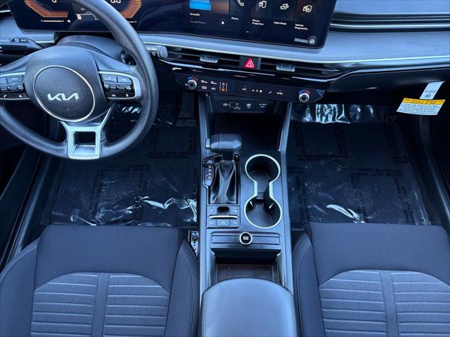 2026 Kia K5 LXS FWD
