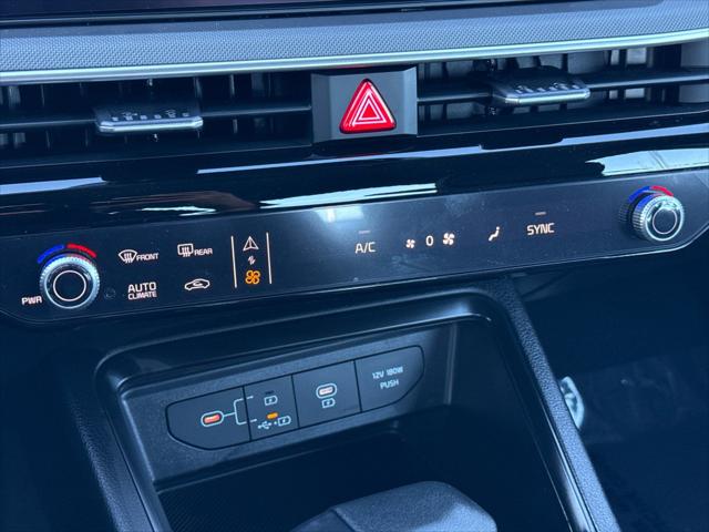 2026 Kia K5 LXS FWD