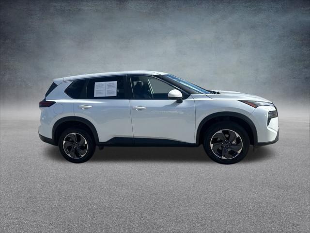2024 Nissan Rogue SV FWD