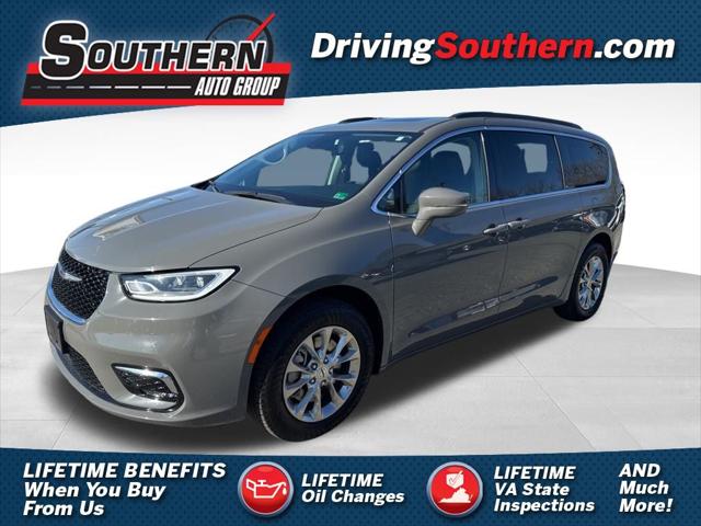 2022 Chrysler Pacifica Touring L AWD