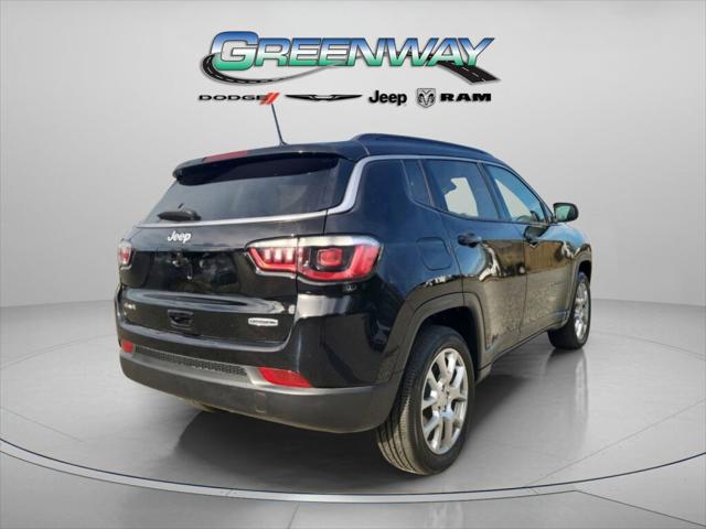 2023 Jeep Compass Latitude Lux FWD