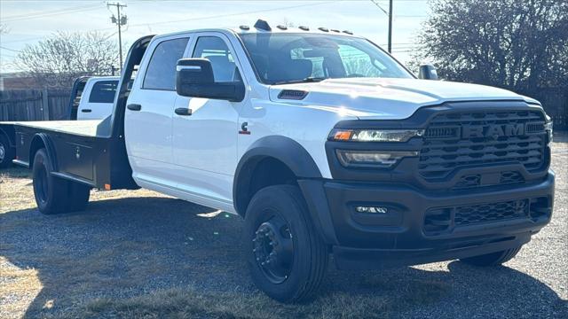 2026 RAM Ram 5500 Chassis Cab RAM 5500 TRADESMAN CHASSIS CREW CAB 4X4 84 CA