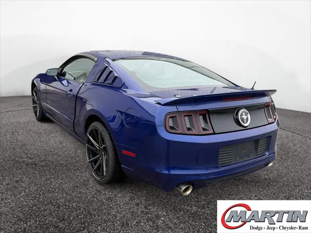 2014 Ford Mustang V6