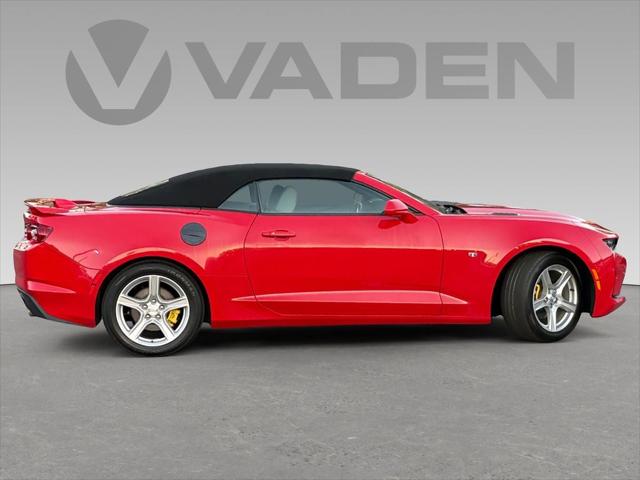 2023 Chevrolet Camaro RWD Convertible 1LT