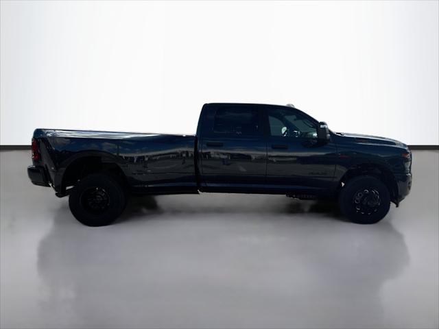 2026 RAM Ram 3500 RAM 3500 BIG HORN CREW CAB 4X4 8 BOX