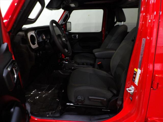 2025 Jeep Wrangler 4-Door Willys 4x4