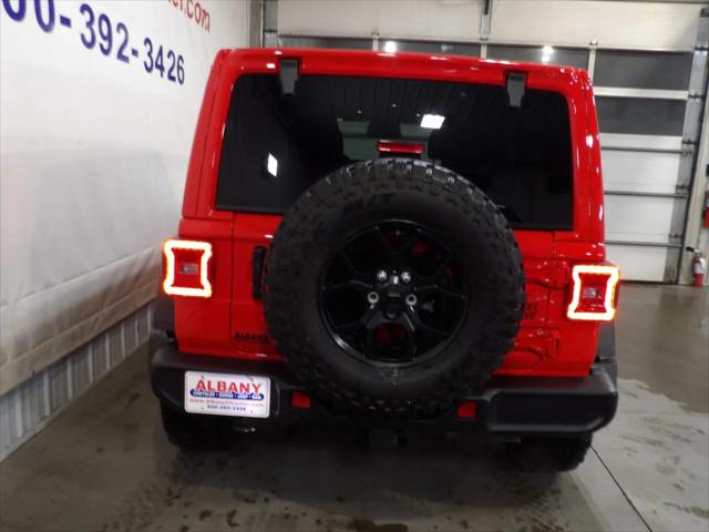 2025 Jeep Wrangler 4-Door Willys 4x4
