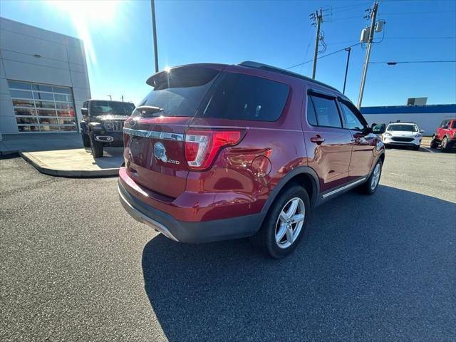 2016 Ford Explorer XLT 2016 Ford Explorer XLT