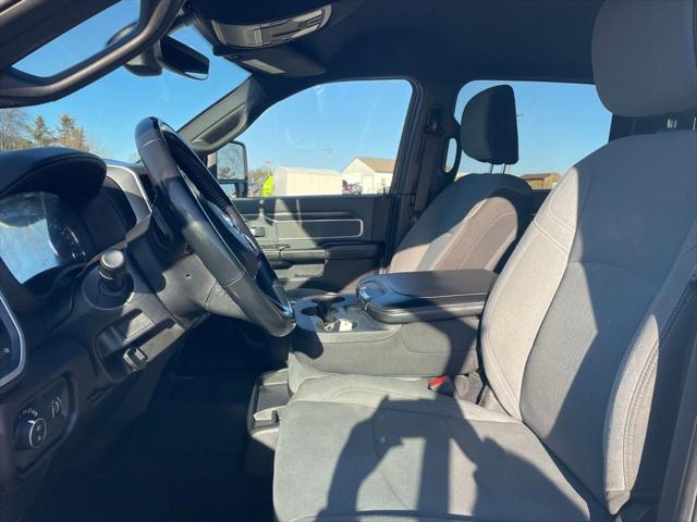 2023 RAM 2500 Big Horn Crew Cab 4x4 8 Box
