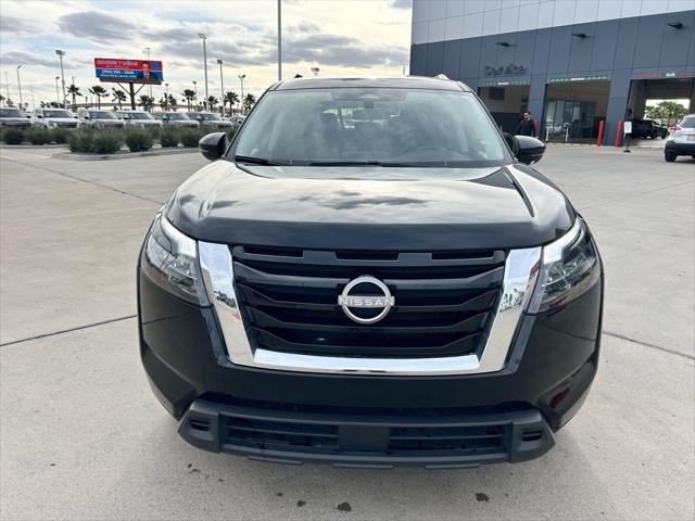 2025 Nissan Pathfinder SV FWD