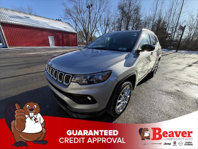 2023 Jeep Compass Latitude Lux FWD 2023 Jeep Compass Latitude Lux FWD