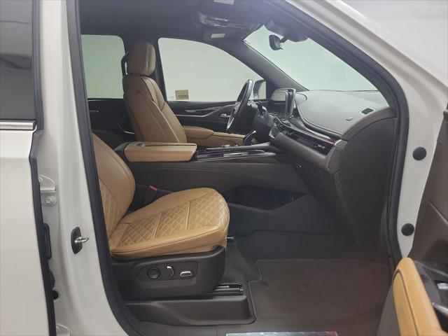 2022 Cadillac Escalade ESV 4WD Premium Luxury