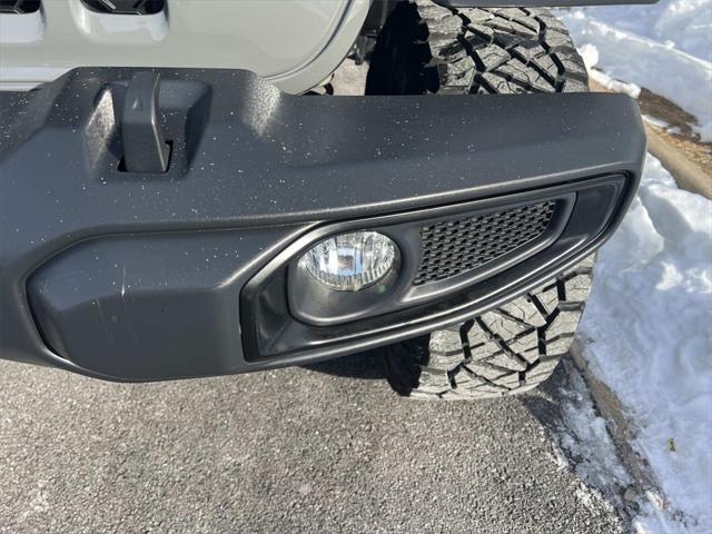 2020 Jeep Gladiator Sport S 4X4 2020 Jeep Gladiator Sport S 4X4