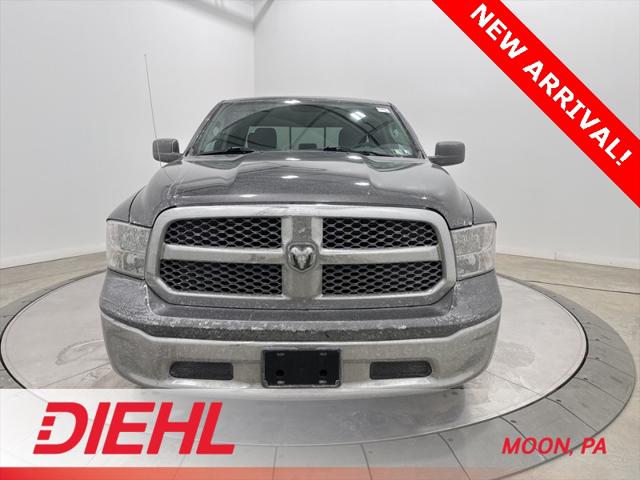 2017 RAM 1500 SLT Quad Cab 4x4 64 Box 2017 RAM 1500 SLT Quad Cab 4x4 64 Box