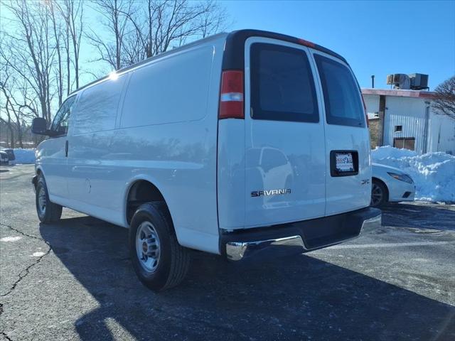 2024 GMC Savana Cargo RWD 2500 Regular Wheelbase Work Van
