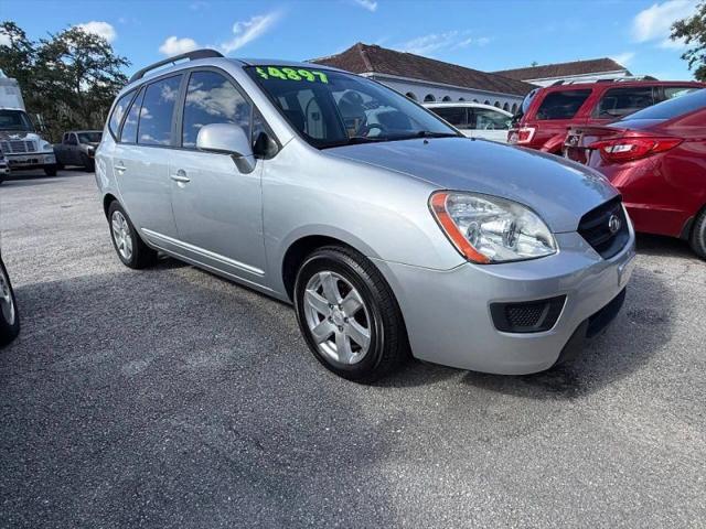 2009 Kia Rondo LX