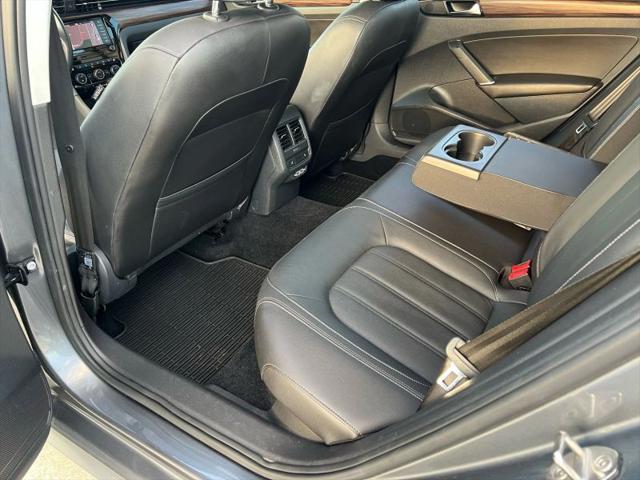 2020 Volkswagen Passat 2.0T SEL