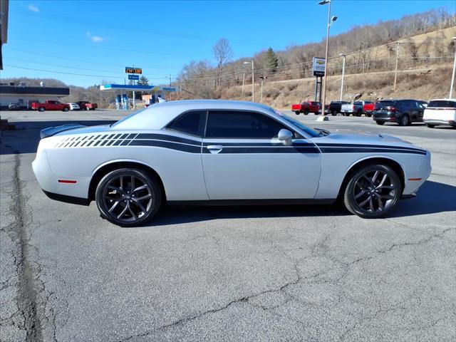 2020 Dodge Challenger SXT 2020 Dodge Challenger SXT