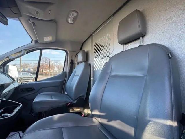 2019 Ford Transit w/60/40 Side Door w/RWB