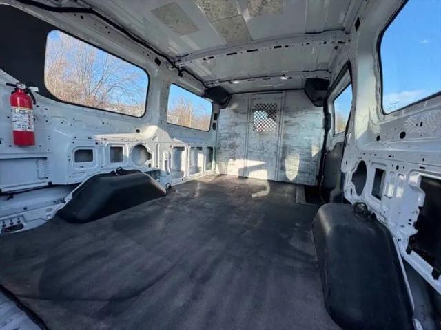 2019 Ford Transit w/60/40 Side Door w/RWB