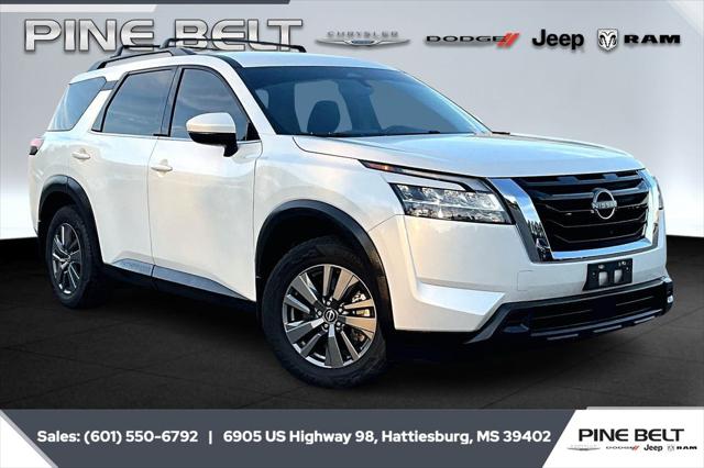 2022 Nissan Pathfinder SV 2WD