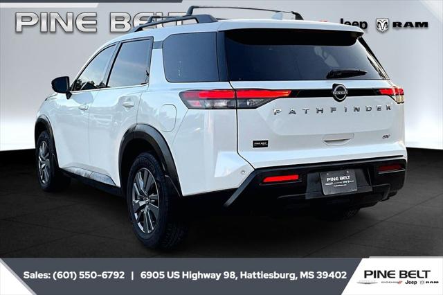 2022 Nissan Pathfinder SV 2WD