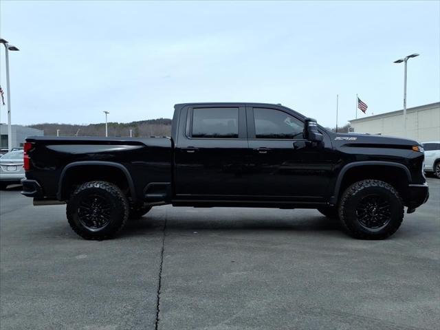 2026 Chevrolet Silverado 2500HD Crew Cab, Standard Bed, XR2, 4WD
