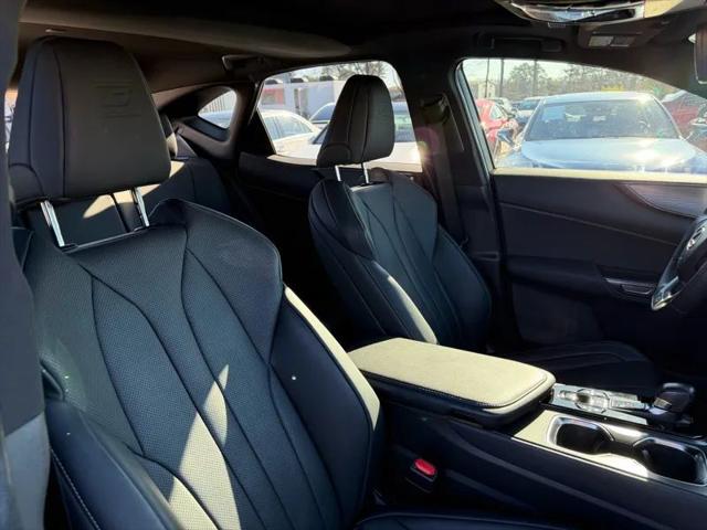 2023 Lexus NX 350 F SPORT Handling