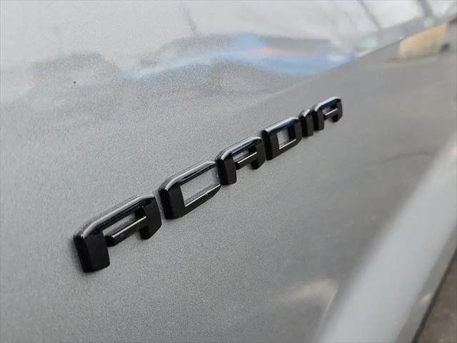 2025 GMC Acadia AWD Elevation