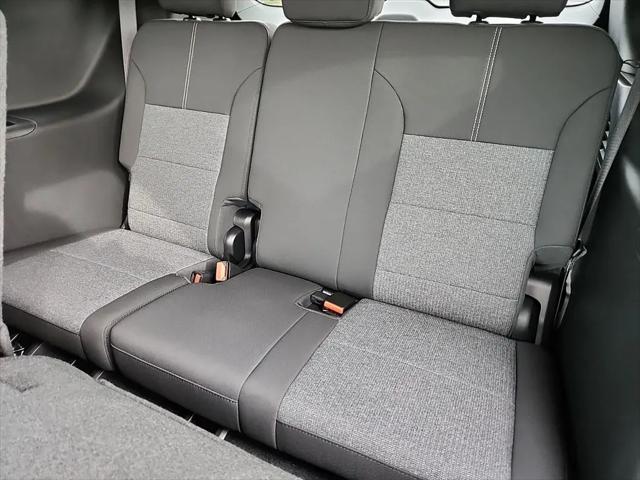 2025 GMC Acadia AWD Elevation