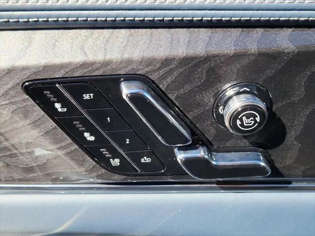 2025 Cadillac Escalade Luxury 2 AWD
