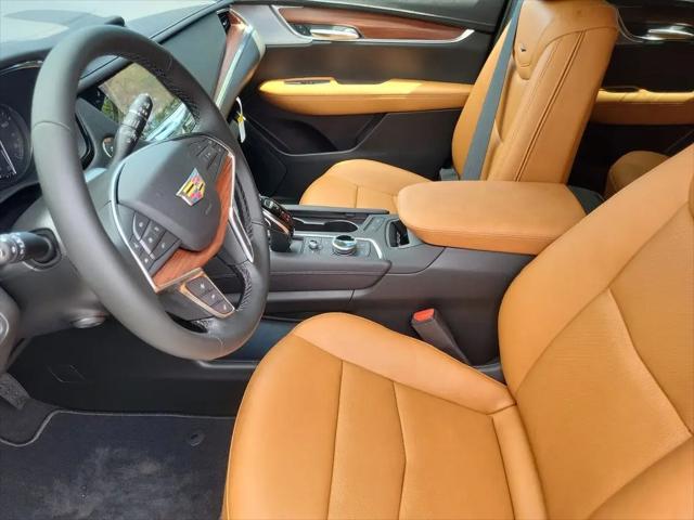 2025 Cadillac XT5 AWD Premium Luxury