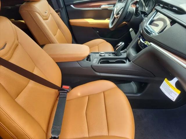 2025 Cadillac XT5 AWD Premium Luxury