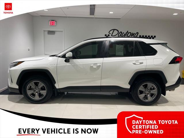 2024 Toyota RAV4 XLE