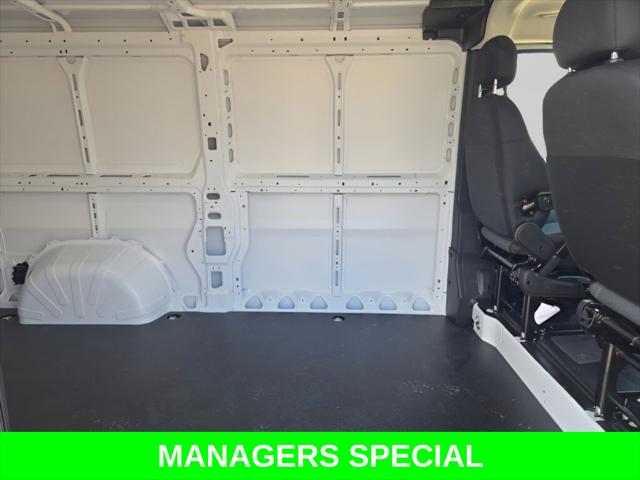 2026 Ram ProMaster Cargo Van Tradesman Low Roof 136 WB w/Pass Seat