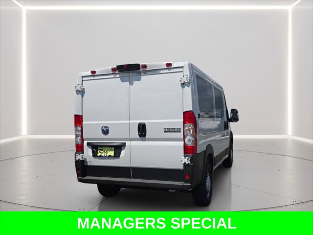 2026 Ram ProMaster Cargo Van Tradesman Low Roof 136 WB w/Pass Seat
