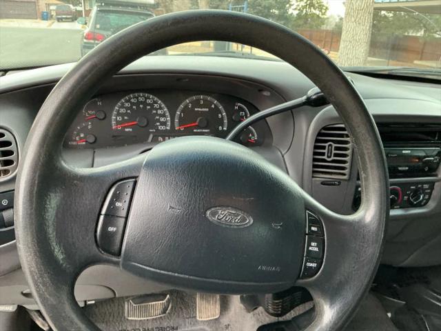 2000 Ford F-150 Base