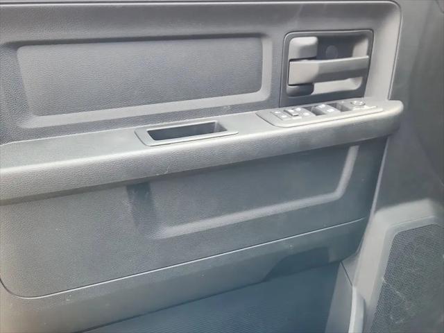 2026 Ram 3500 Tradesman Crew Cab 4x4 8' Box