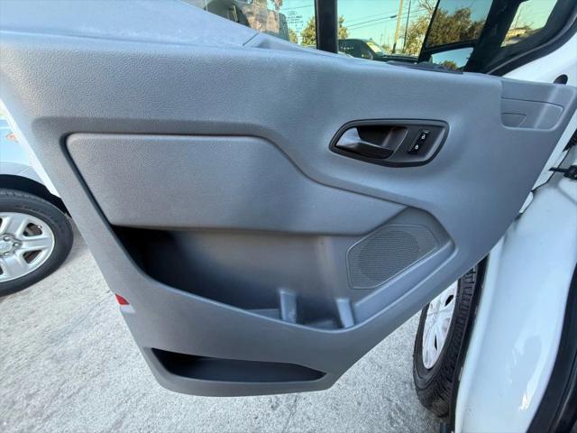 2017 Ford Transit w/Sliding Side Door