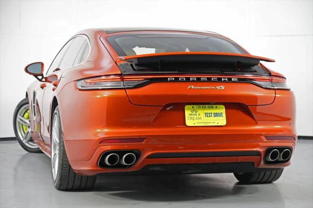 2022 Porsche Panamera E-Hybrid 4S Executive