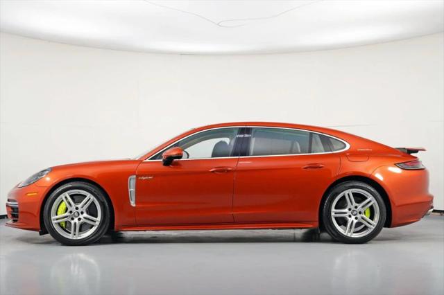 2022 Porsche Panamera E-Hybrid 4S Executive