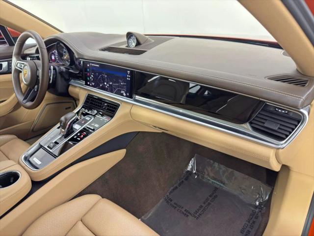 2022 Porsche Panamera E-Hybrid 4S Executive